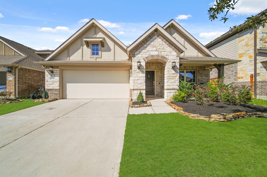 5130 Victory Shores Lane, Rosharon, Texas image 1