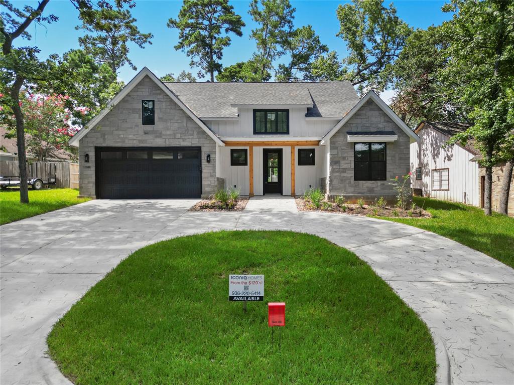 View Huntsville, TX 77340 house