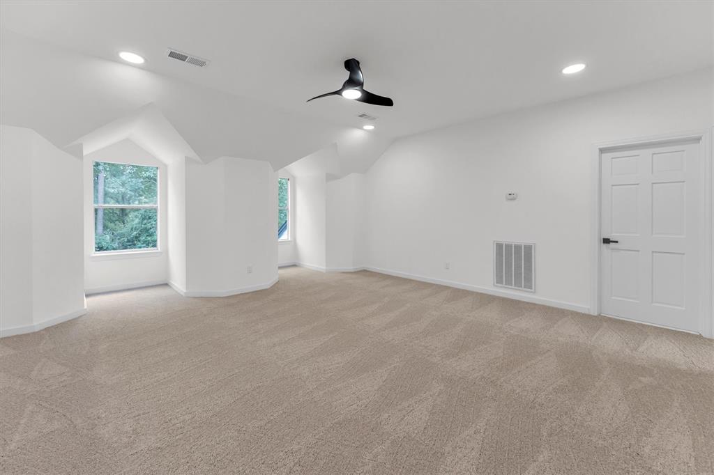 30 E Wedgemere Circle, The Woodlands, Texas image 21