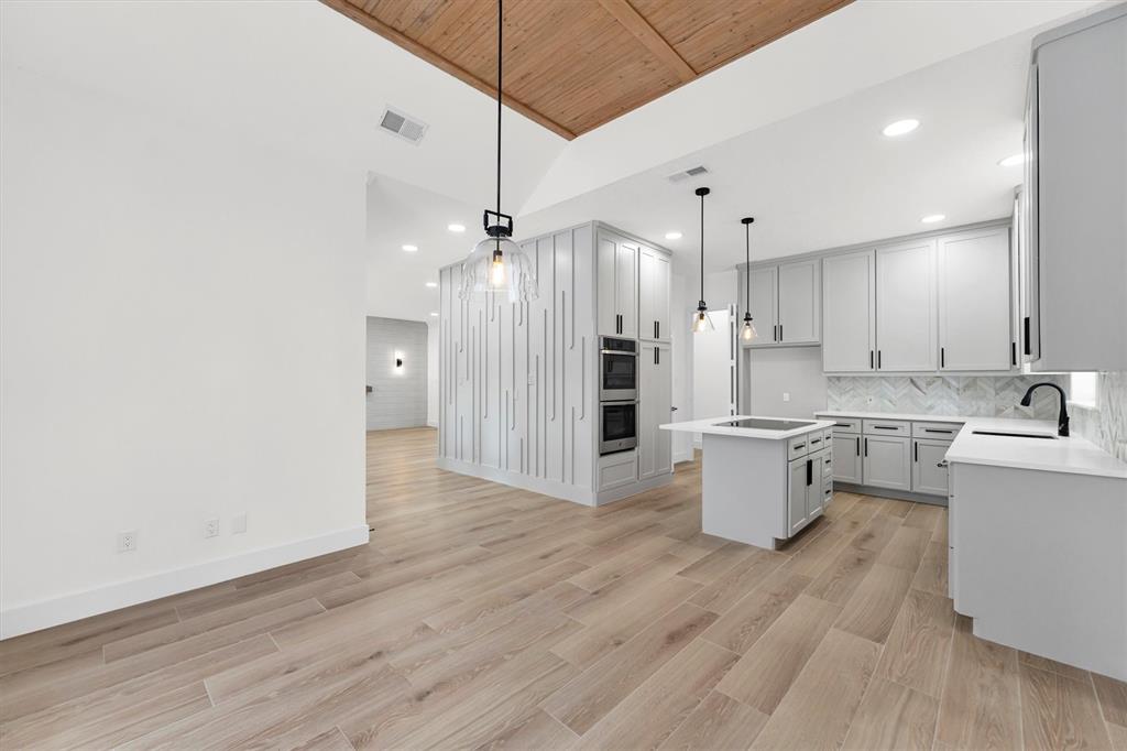 30 E Wedgemere Circle, The Woodlands, Texas image 13