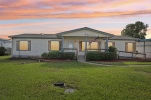 2750 Bay Oaks Harbor Drive