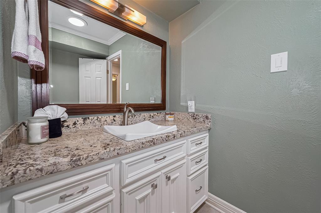 12806 Lakecrest Drive, Cypress, Texas image 29