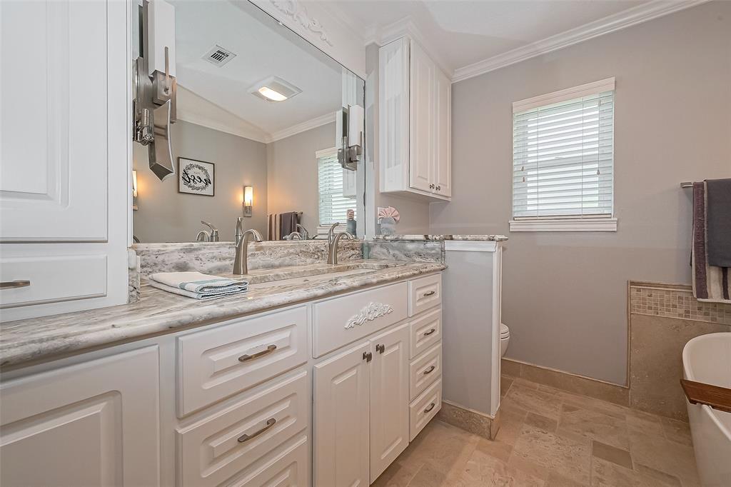 12806 Lakecrest Drive, Cypress, Texas image 19