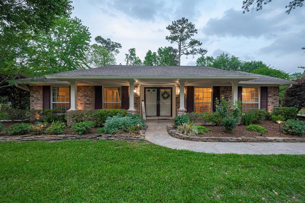 12806 Lakecrest Drive