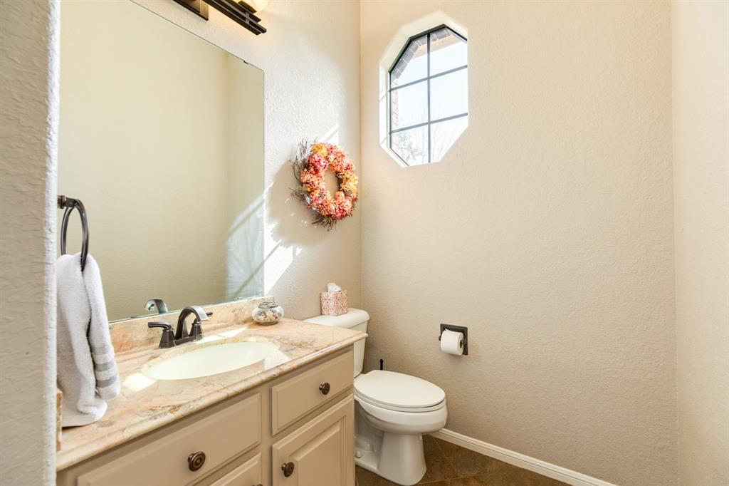 206 Cherrywood Drive, Lake Jackson, Texas image 44