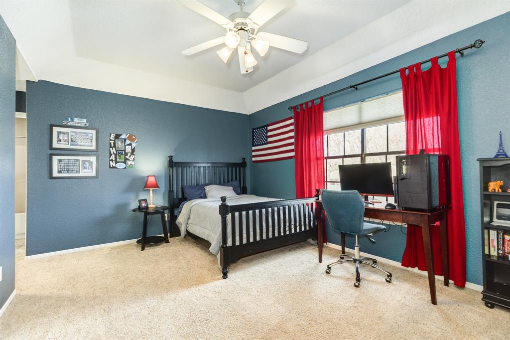 206 Cherrywood Drive, Lake Jackson, Texas image 37