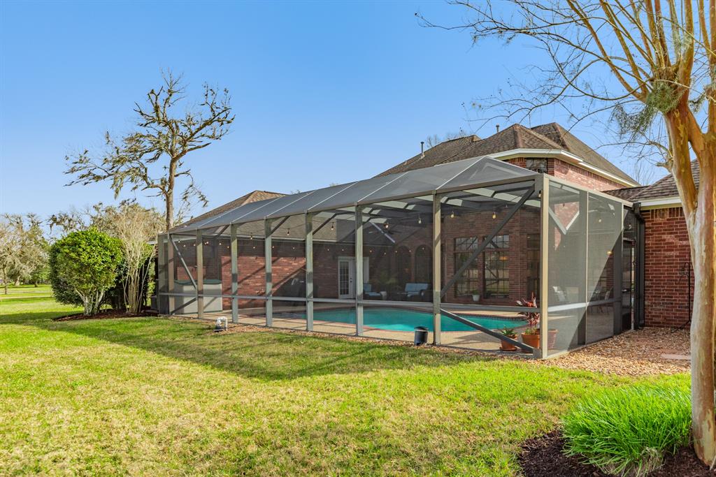 206 Cherrywood Drive, Lake Jackson, Texas image 49