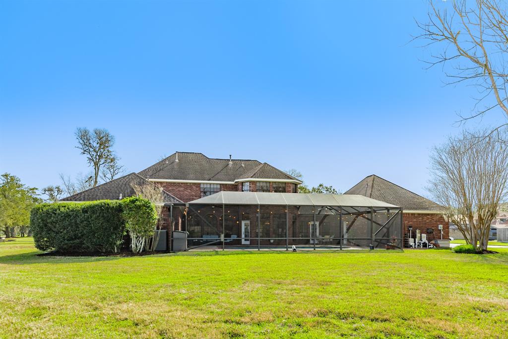 206 Cherrywood Drive, Lake Jackson, Texas image 48