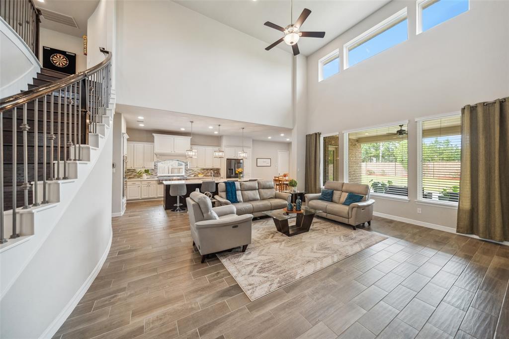 9202 Tracewood Canyon Lane, Tomball, Texas image 11