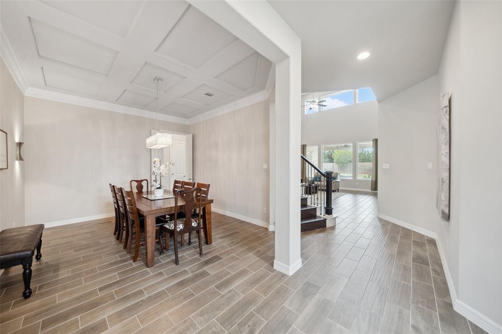 9202 Tracewood Canyon Lane, Tomball, Texas image 3