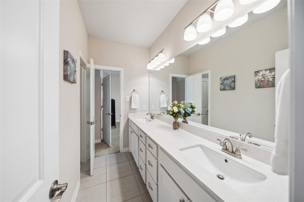9202 Tracewood Canyon Lane, Tomball, Texas image 29