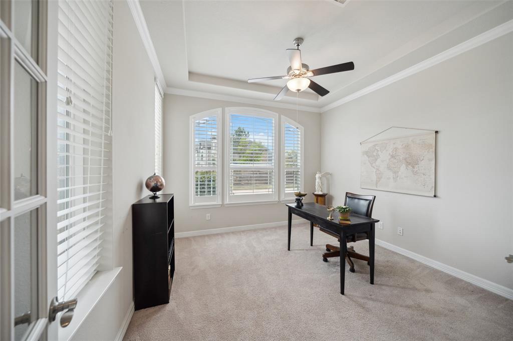 9202 Tracewood Canyon Lane, Tomball, Texas image 5