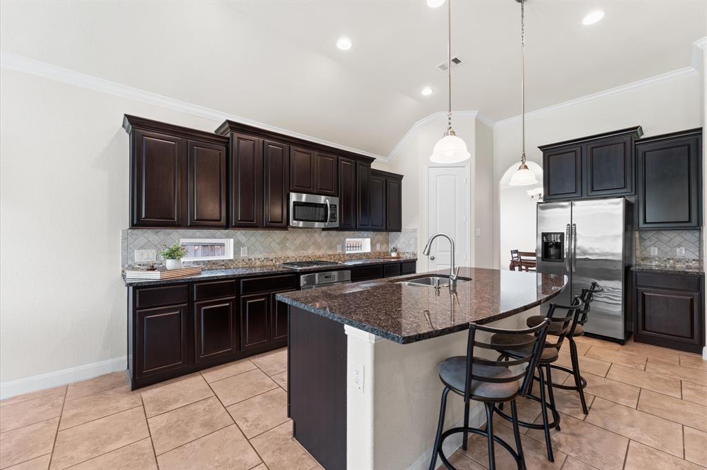 82 S Sawbridge Circle, Spring, Texas image 14