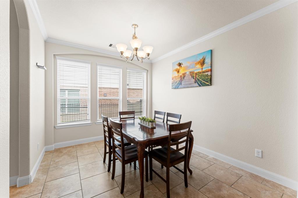 82 S Sawbridge Circle, Spring, Texas image 19