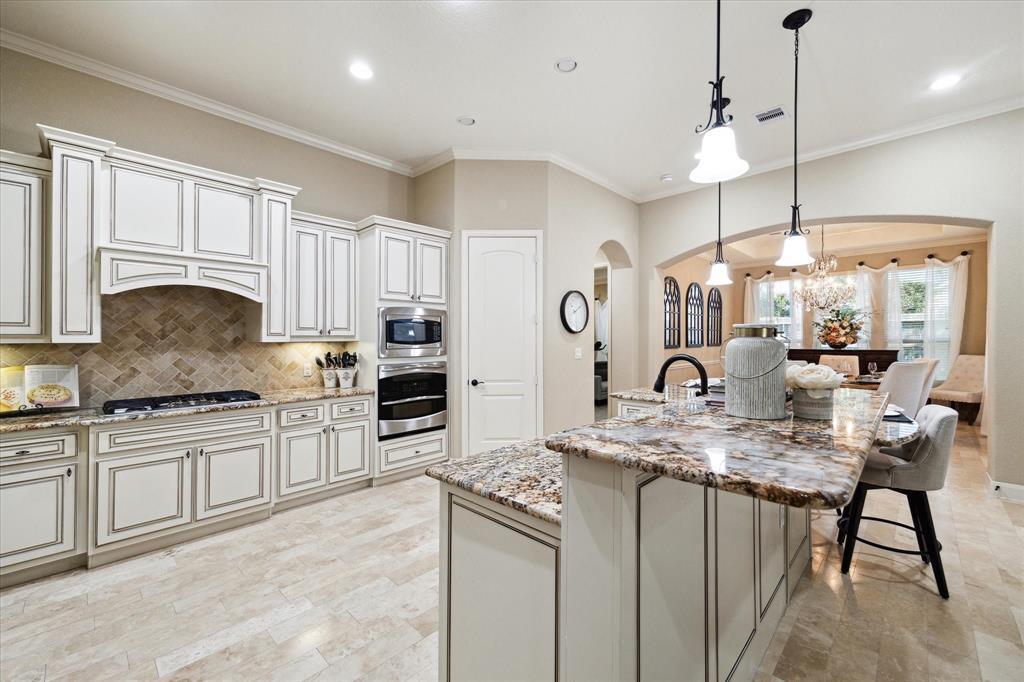 19126 N Highlands Bayou Drive, Cypress, Texas image 13