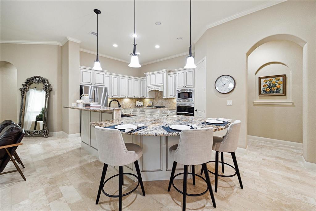 19126 N Highlands Bayou Drive, Cypress, Texas image 12