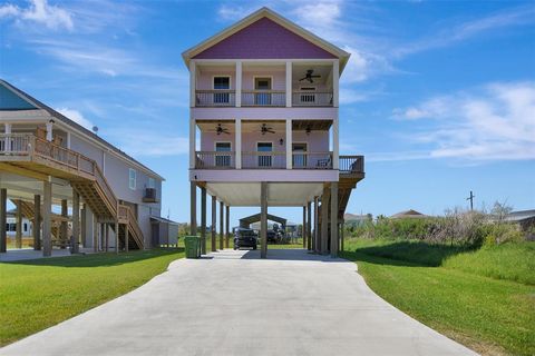 A home in Crystal Beach