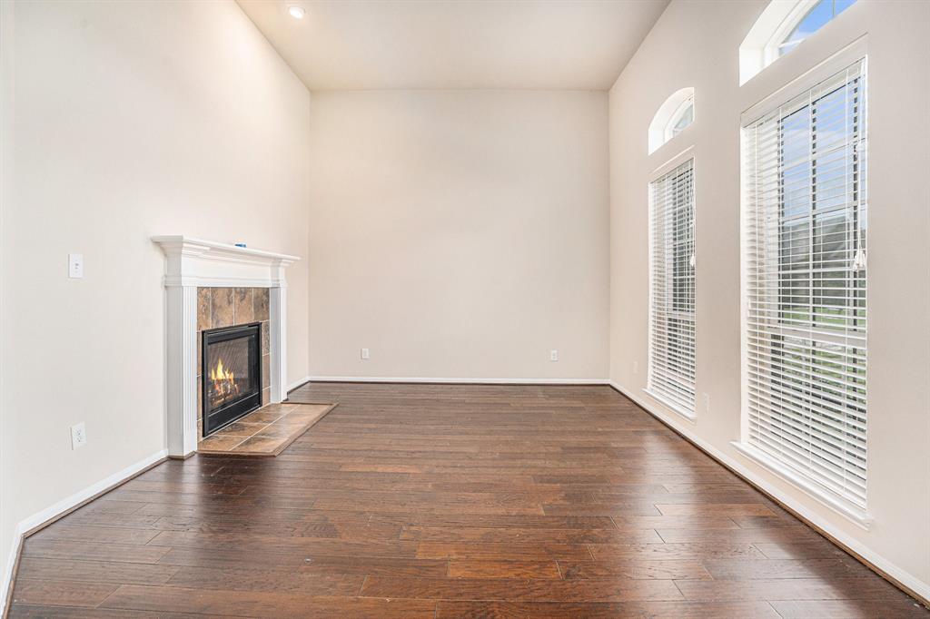 4002 Broadmoor Drive