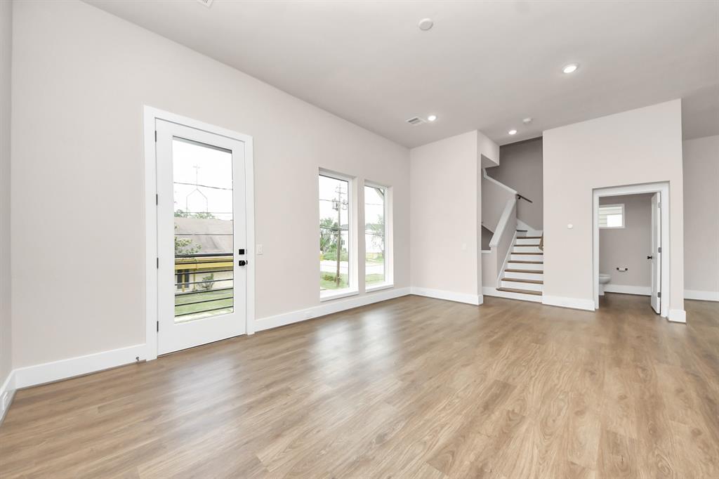 783 Mansfield Street, Houston, Texas image 9