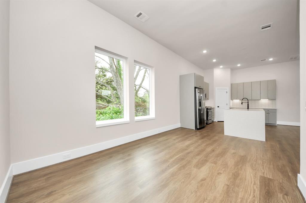 783 Mansfield Street, Houston, Texas image 16