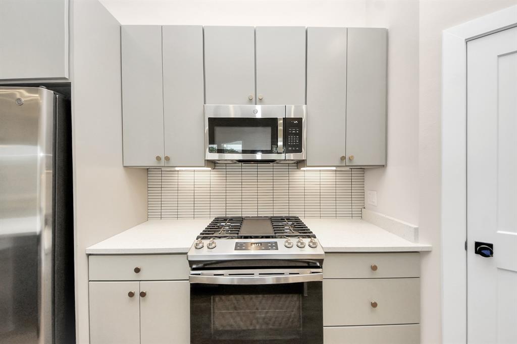 783 Mansfield Street, Houston, Texas image 22