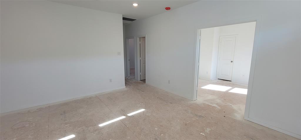 1079 Blue Stone Drive, Beasley, Texas image 8