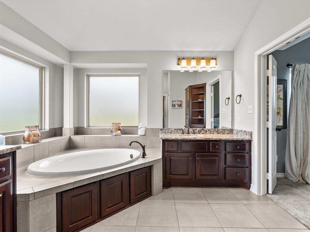 16941 Cowan Road, Alvin, Texas image 36