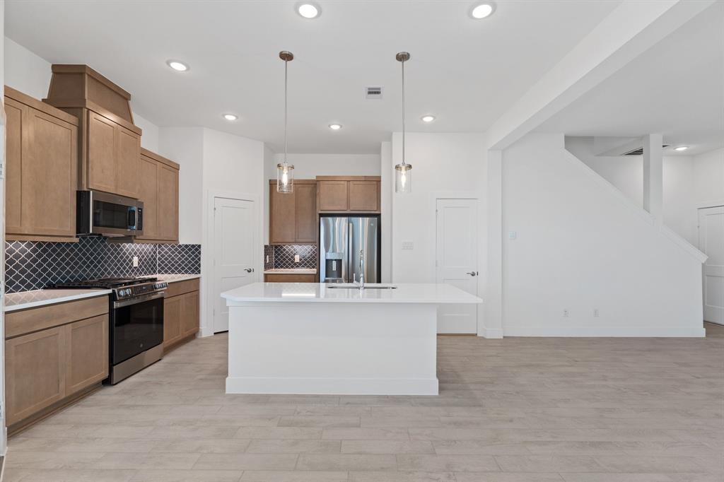 5222 Capricorn Way, Iowa Colony, Texas image 12