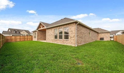 Single Family Residence in League City TX 3233 Palm Heights Street 20.jpg