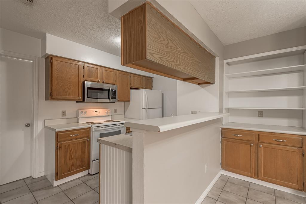 2402 Sycamore Avenue #D3, Huntsville, Texas image 13