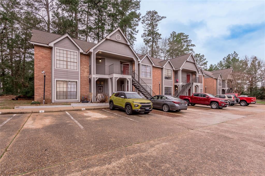 2402 Sycamore Avenue #D3, Huntsville, Texas image 24