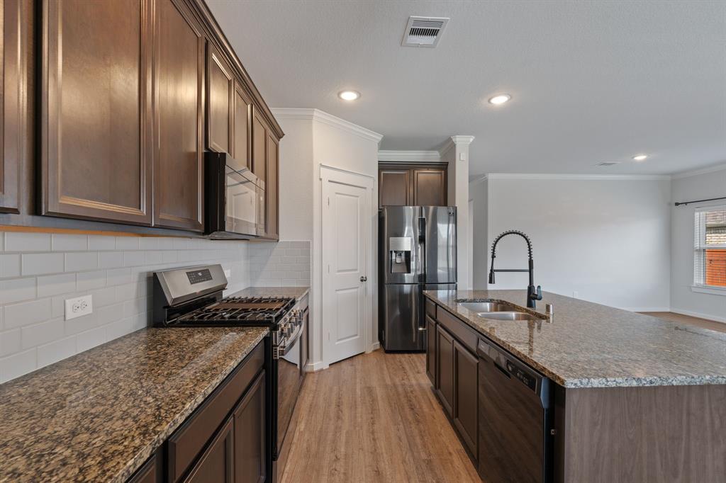 31435 Stone Ridge Forest Drive, Hockley, Texas image 14