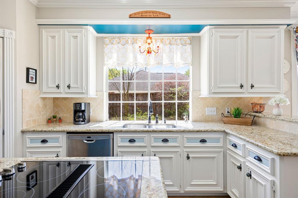907 Live Oak Lane, Seabrook, Texas image 10