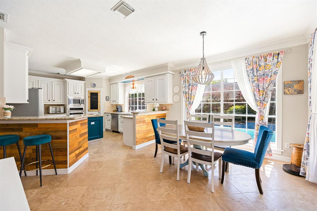 907 Live Oak Lane, Seabrook, Texas image 12