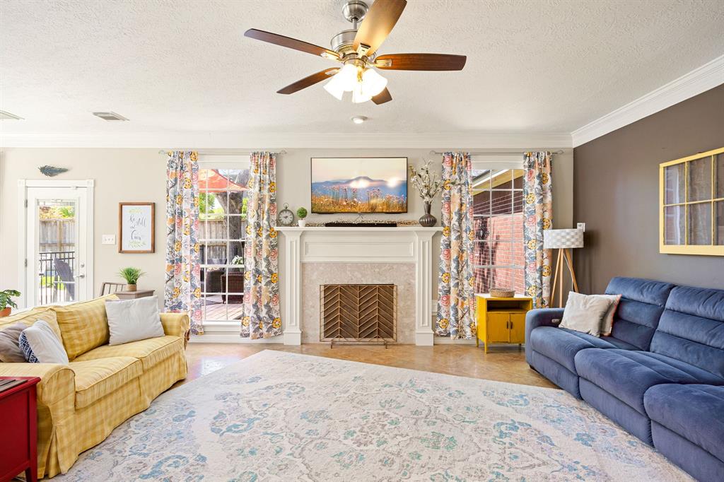 907 Live Oak Lane, Seabrook, Texas image 14