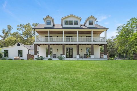 A home in Sealy