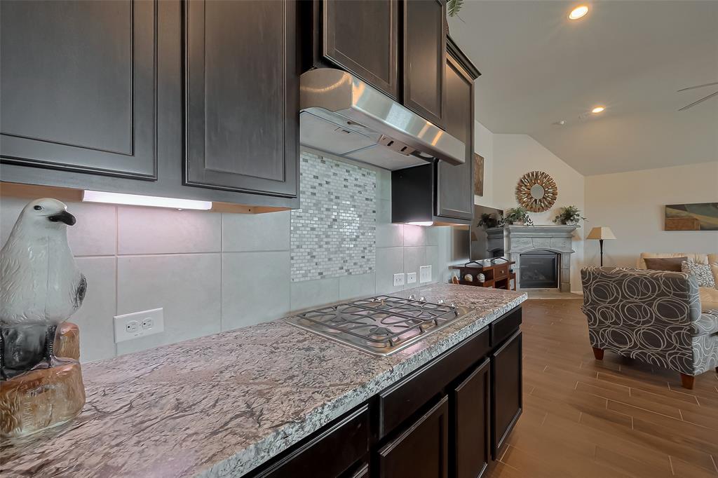 7502 Tejas Lakes Trail, Needville, Texas image 16