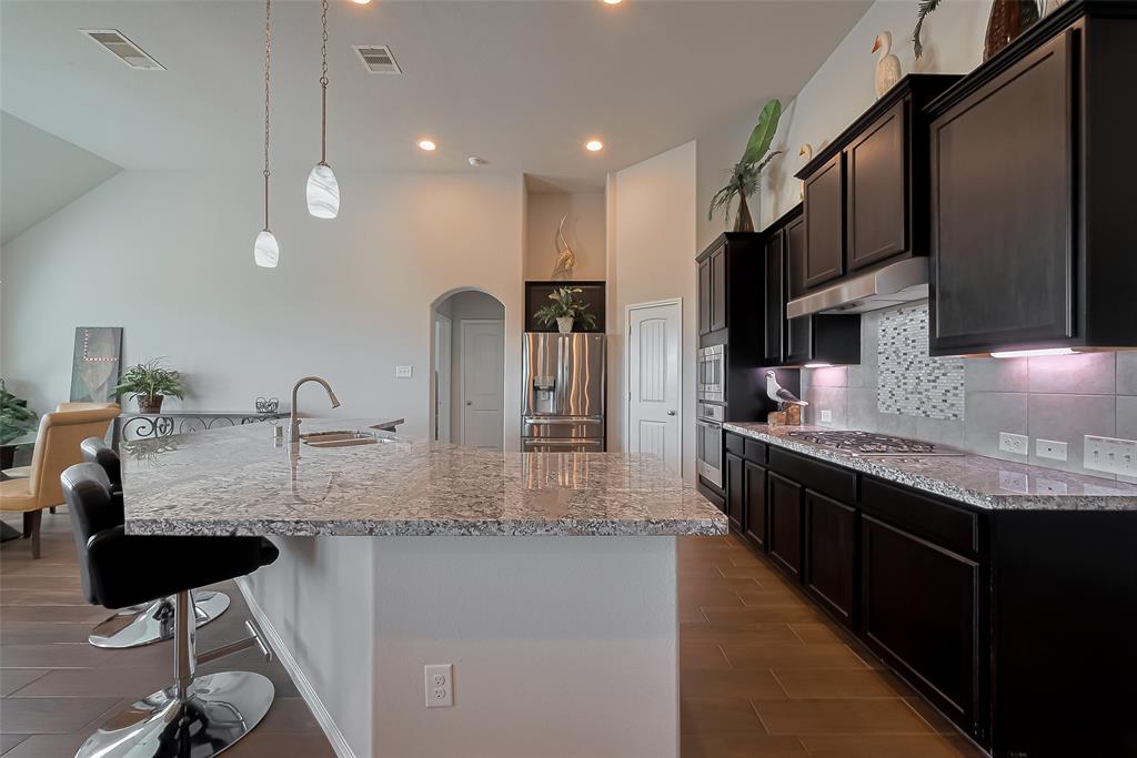7502 Tejas Lakes Trail, Needville, Texas image 12