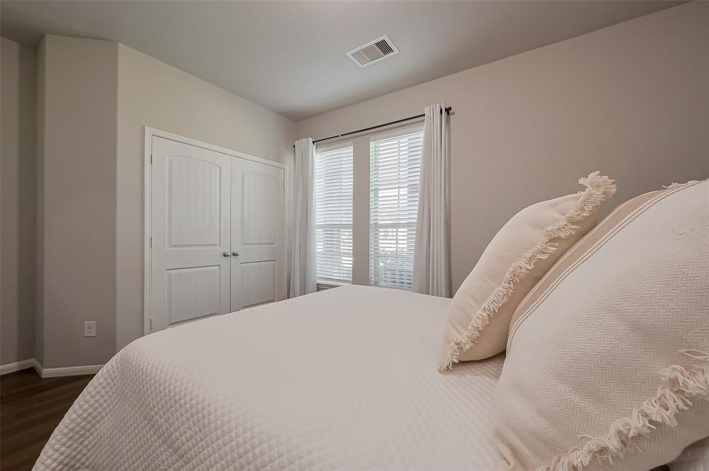7502 Tejas Lakes Trail, Needville, Texas image 35