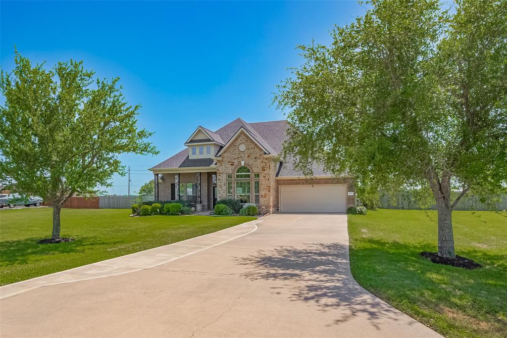 7502 Tejas Lakes Trail, Needville, Texas image 2