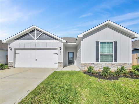 Photo of 305 Grayson Baw Lane, Waller, TX 77484 (MLS # 62813046) Photo of 305 Grayson Baw Lane, Waller, TX 77484 (MLS # 62813046)