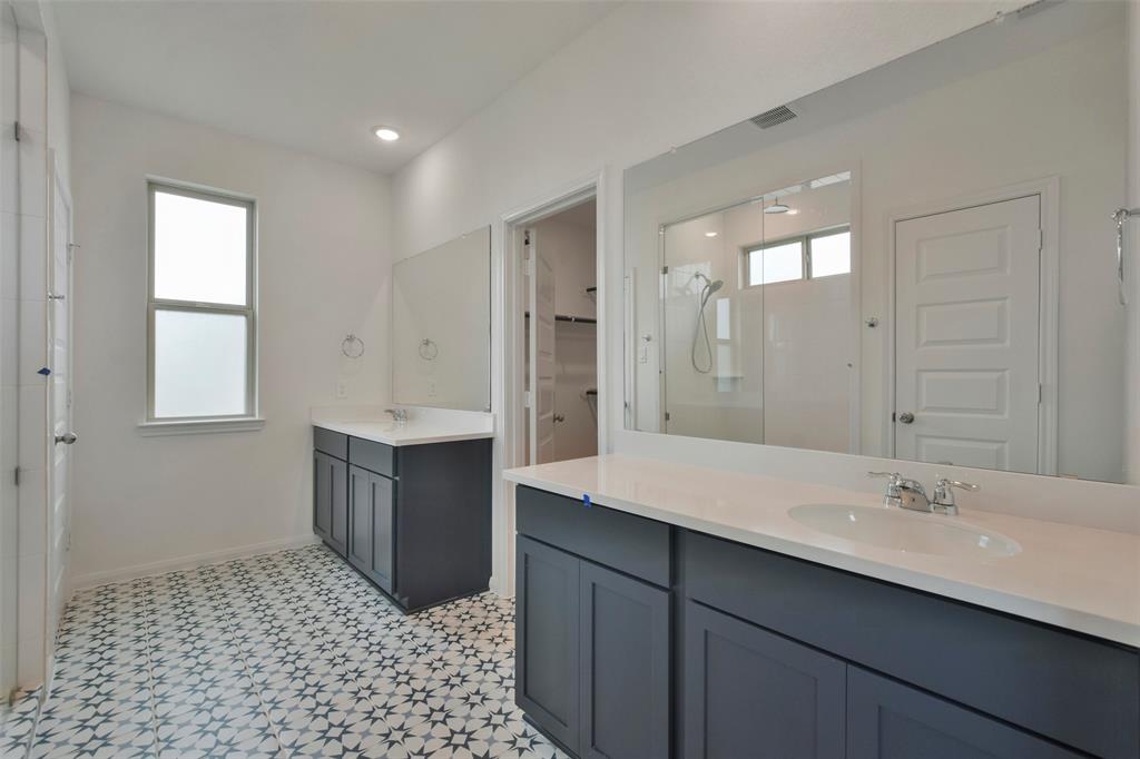 21024 Crinet Square Street, Kingwood, Texas image 27