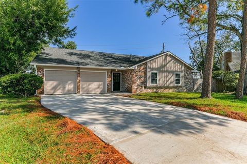 A home in League City