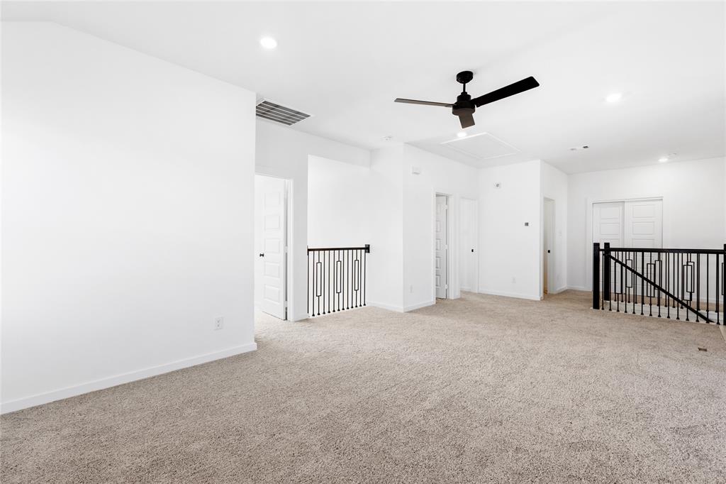 431 Kendall Crest Drive, Alvin, Texas image 29