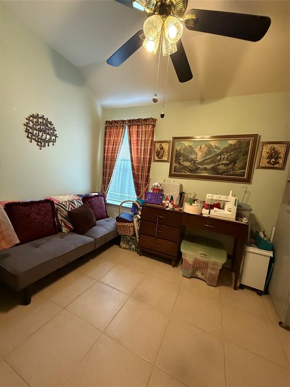 20122 Yellow Canyon Falls Drive, Tomball, Texas image 17