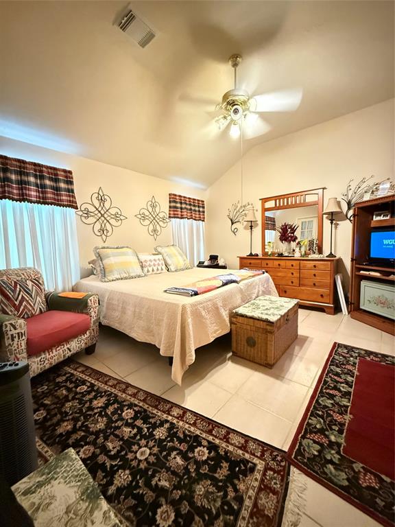 20122 Yellow Canyon Falls Drive, Tomball, Texas image 10