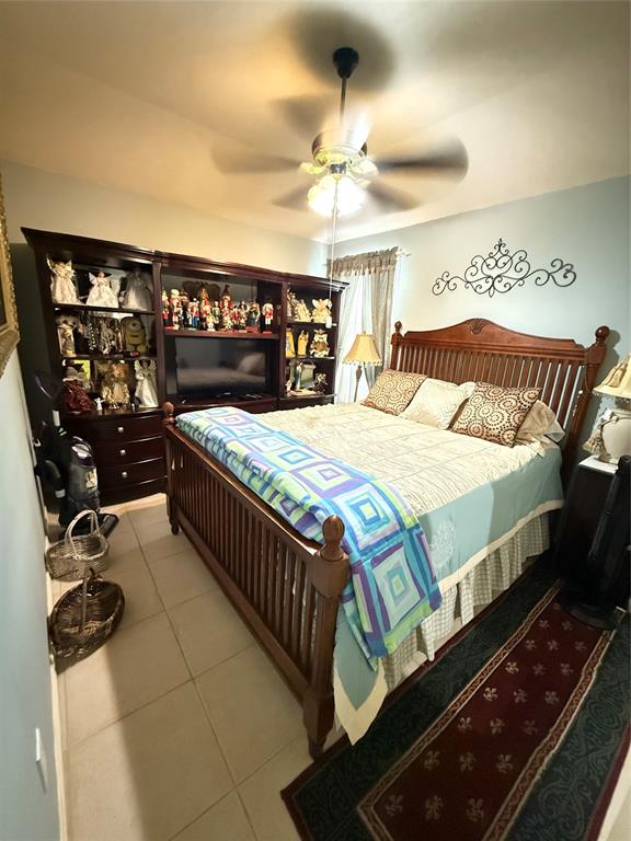 20122 Yellow Canyon Falls Drive, Tomball, Texas image 16