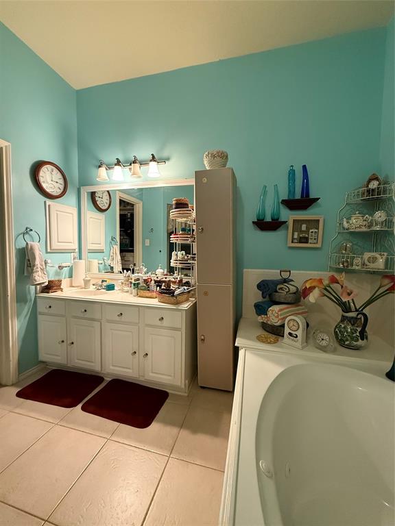 20122 Yellow Canyon Falls Drive, Tomball, Texas image 13