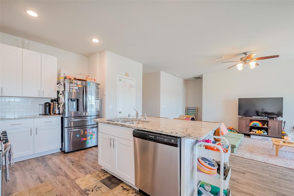 2923 Flying Horse Ln Lane, Dickinson, Texas image 16