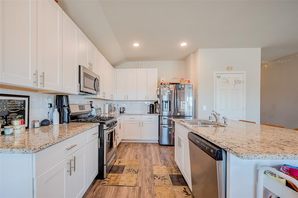 2923 Flying Horse Ln Lane, Dickinson, Texas image 13